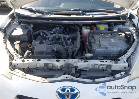 2013 Toyota Prius C Three from USA, damaged, VIN JTDKDTB39D1035271